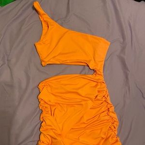 One shoulder strap dress